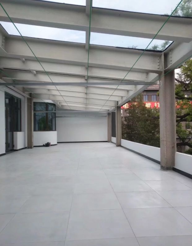 中國人民武裝警察部隊抗震節(jié)能改造鋼結(jié)構(gòu)工程